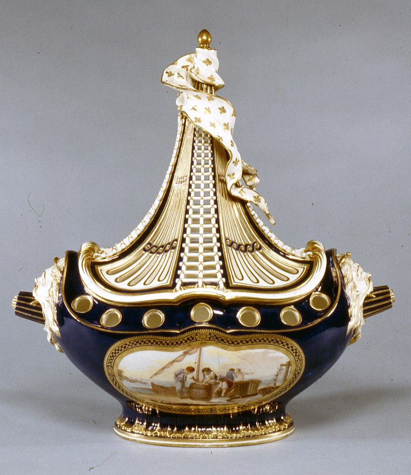 credit: Manufacture Nationale de Sèvres